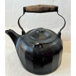 Vintage Black Wagner Ware Colonial Tea Kettle Cast Aluminum Wood Handle Sidney O